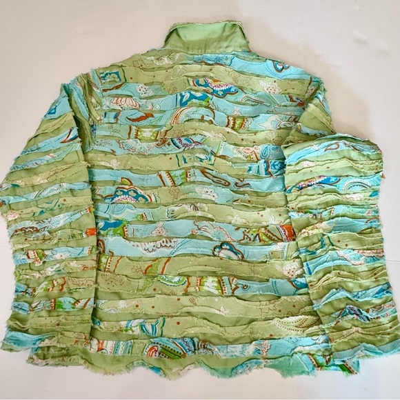 Life Style Petite Women's Green Jacket with button closure - Picture 10 of 11